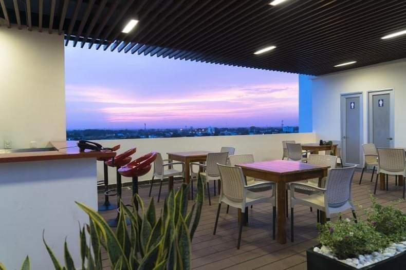 Hotel Cinco Монтерия Экстерьер фото