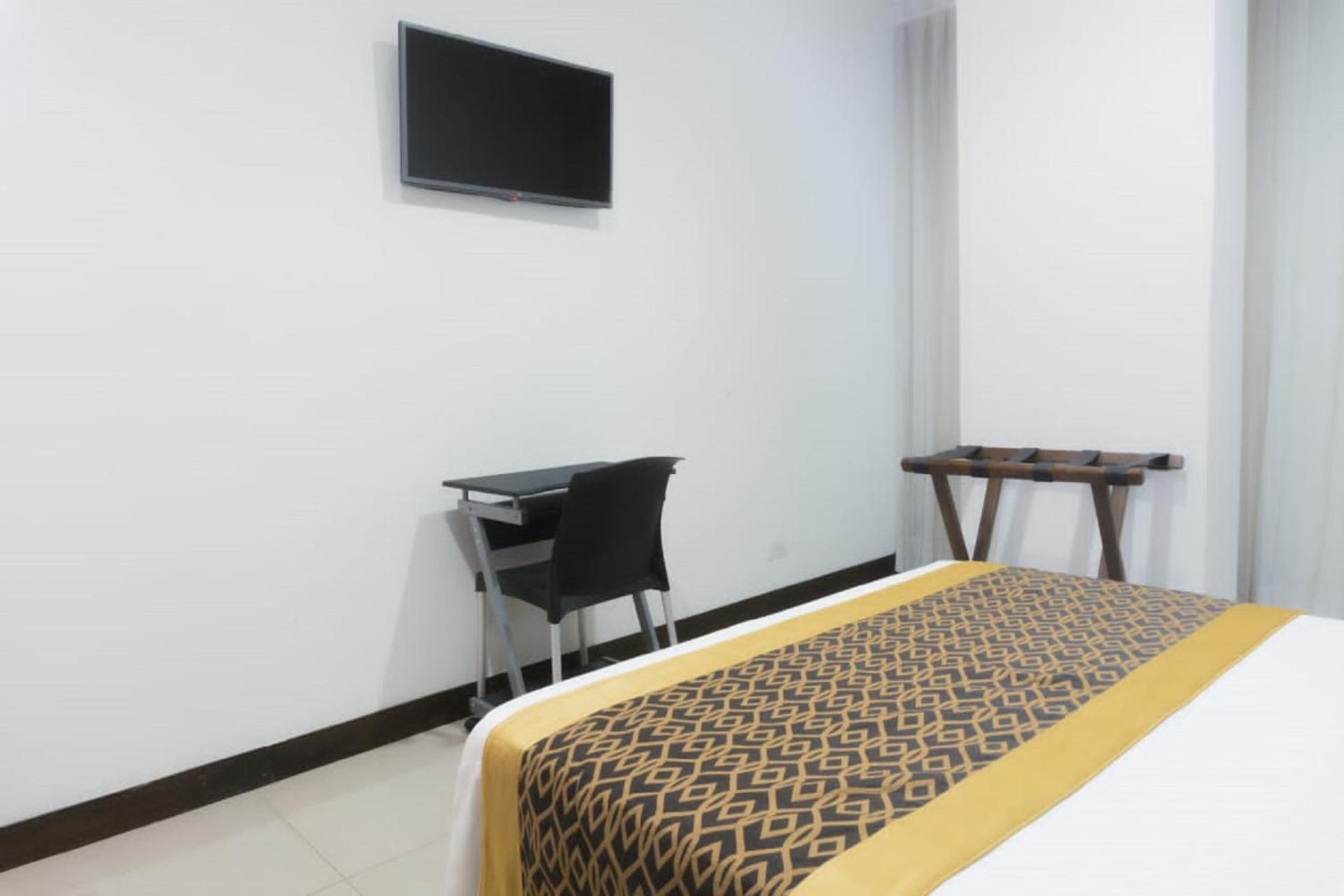 Hotel Cinco Монтерия Экстерьер фото